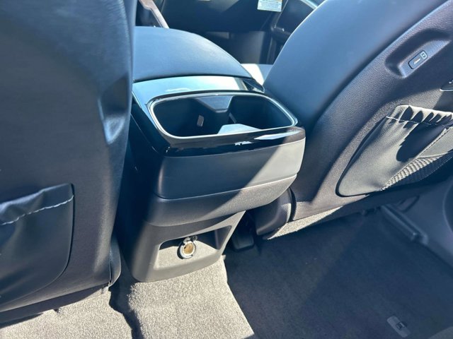 2025 Kia Telluride LX Image 30 of 32