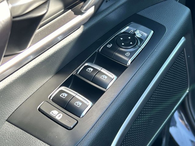 2025 Kia Telluride LX Image 25 of 32