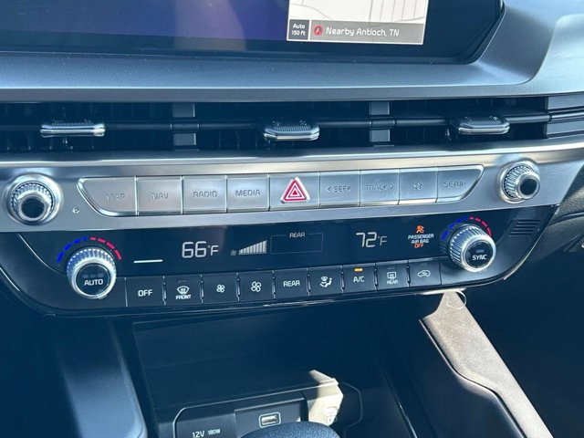 2025 Kia Telluride LX Image 20 of 32