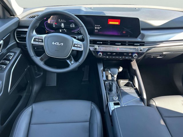2025 Kia Telluride LX Image 14 of 32