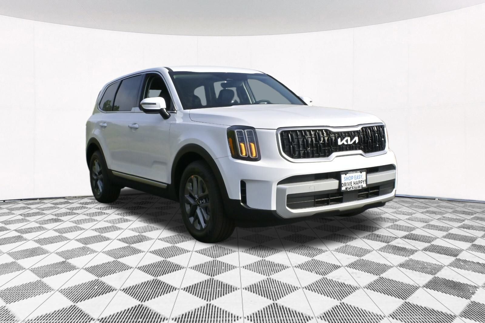 2025 Kia Telluride LX Image 4 of 33