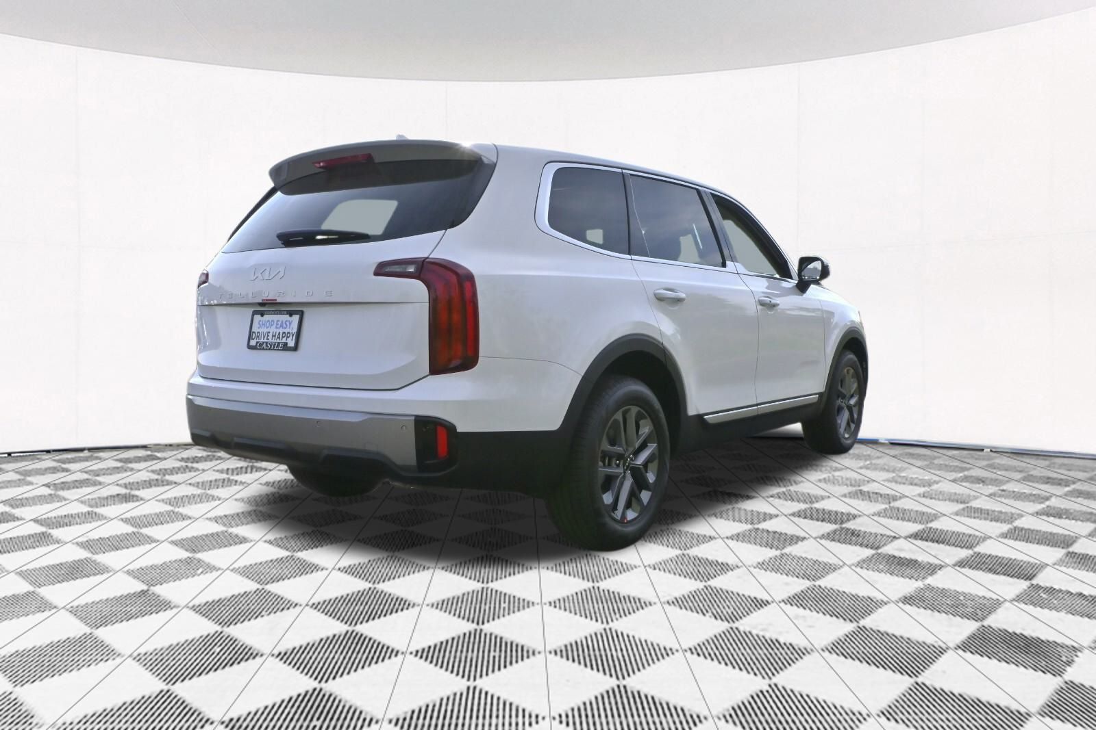 2025 Kia Telluride LX Image 5 of 33