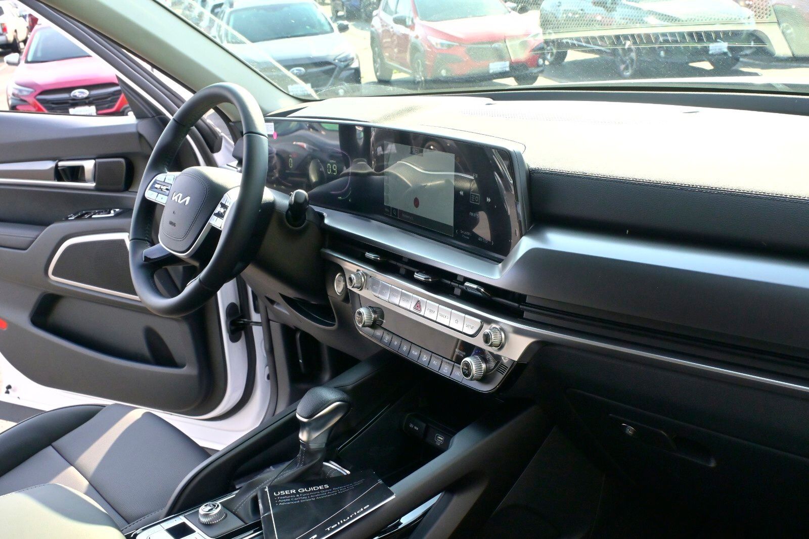 2025 Kia Telluride LX Image 15 of 33