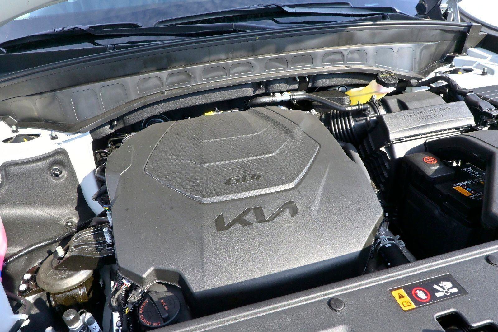 2025 Kia Telluride LX Image 7 of 33