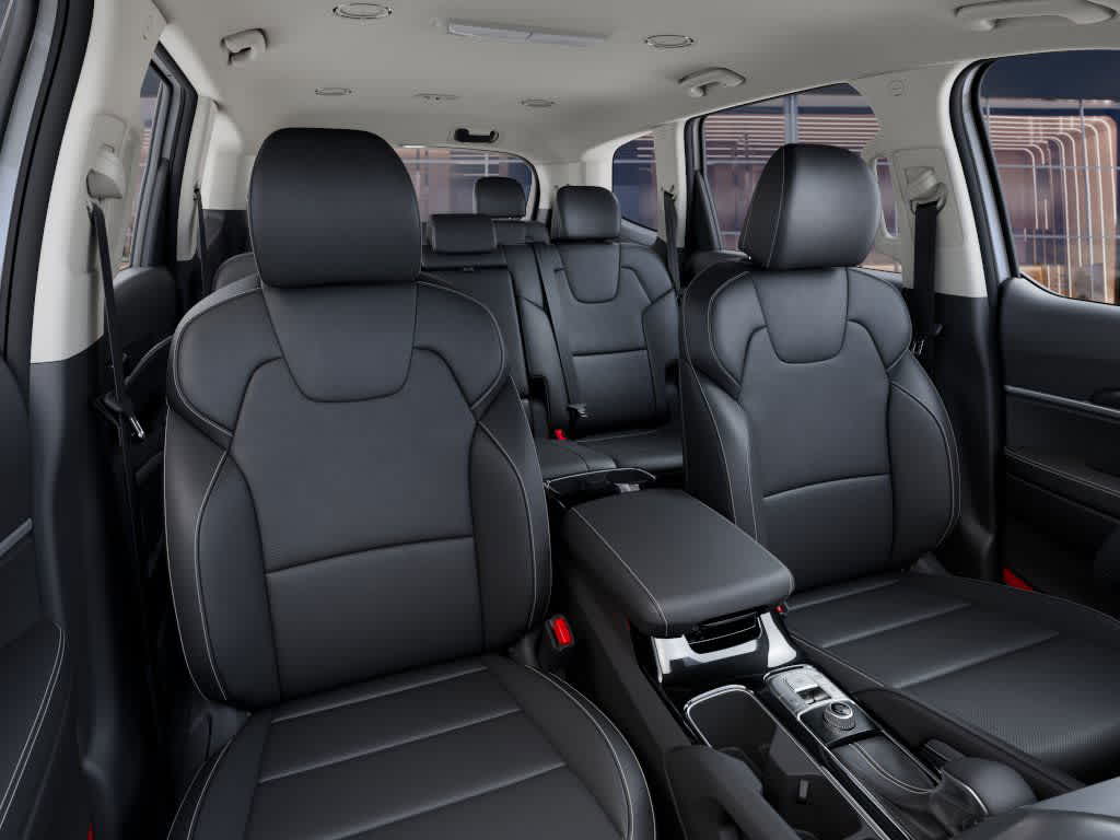 Vehicle image 16 of 37