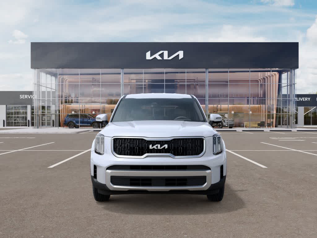 Vehicle image 4 of 37