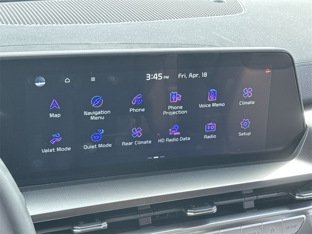Vehicle image 18 of 28