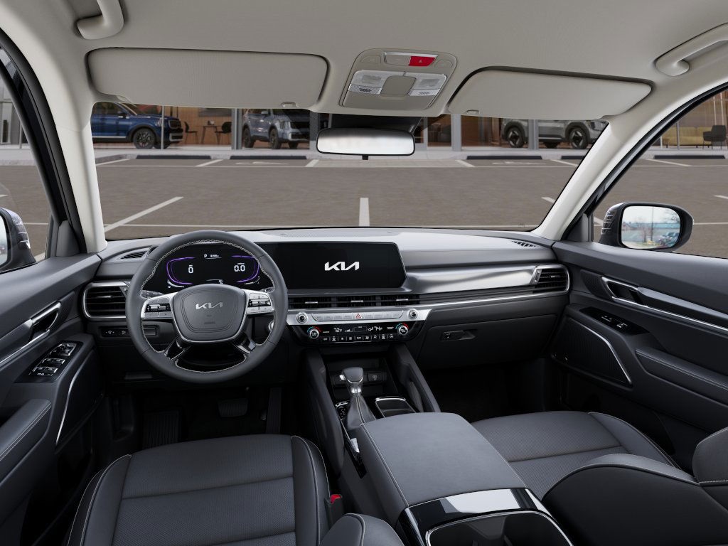 Vehicle image 15 of 27