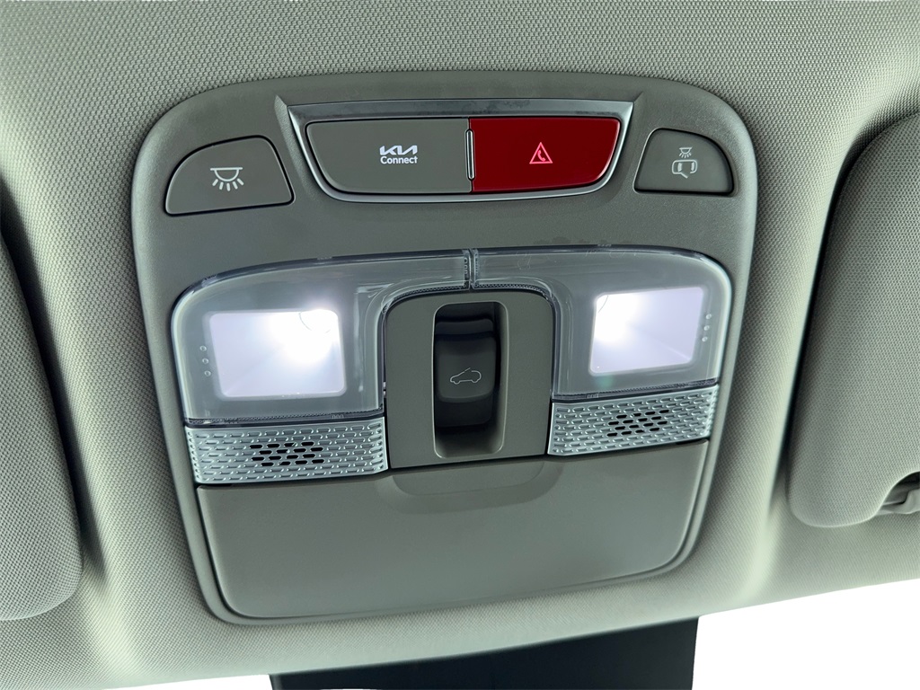 Vehicle image 36 of 63