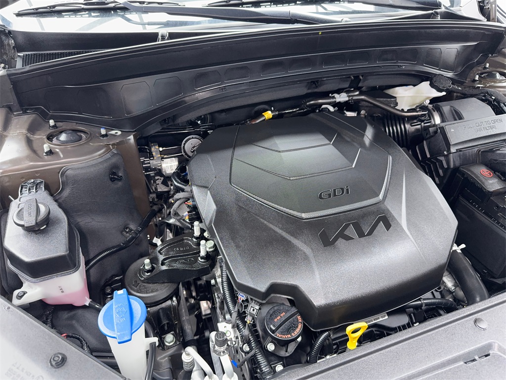 Vehicle image 60 of 63