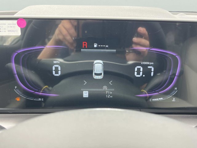 2025 Kia Telluride S Image 16 of 36