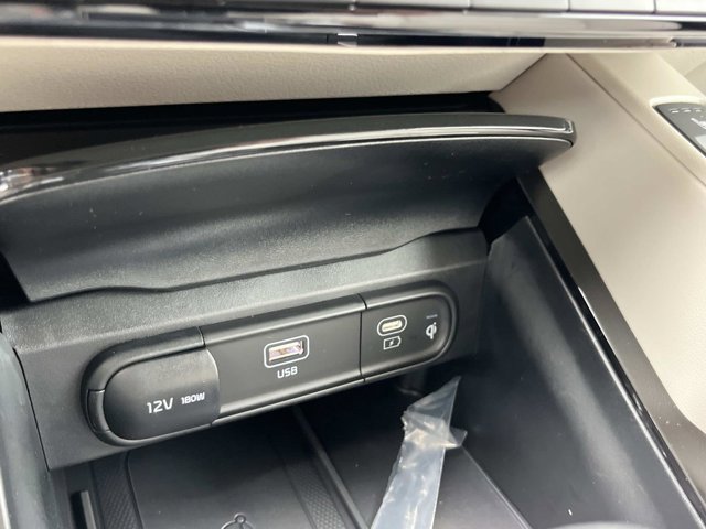 2025 Kia Telluride S Image 35 of 36