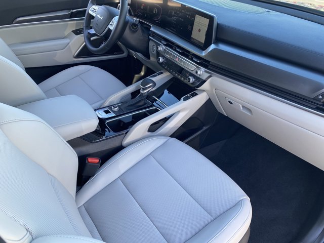 2025 Kia Telluride S Image 32 of 34