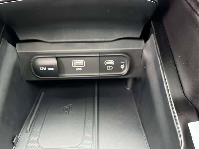 2025 Kia Telluride S Image 12 of 37