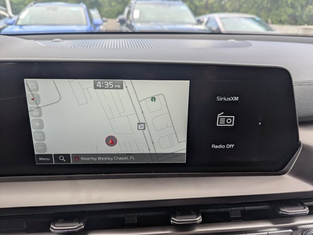 Vehicle image 22 of 43