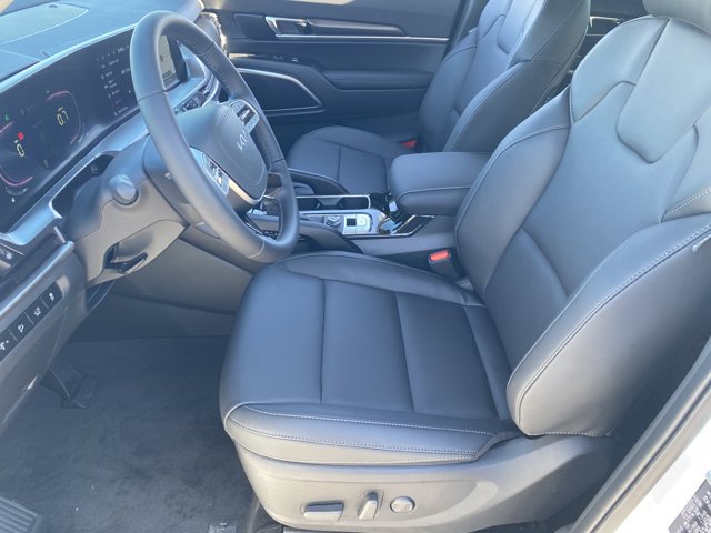 2025 Kia Telluride S Image 15 of 34