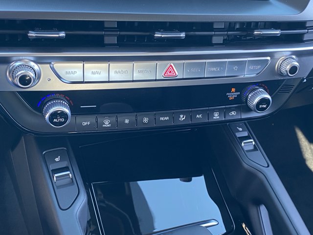 2025 Kia Telluride S Image 27 of 34