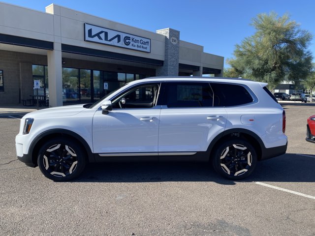2025 Kia Telluride S Image 8 of 34