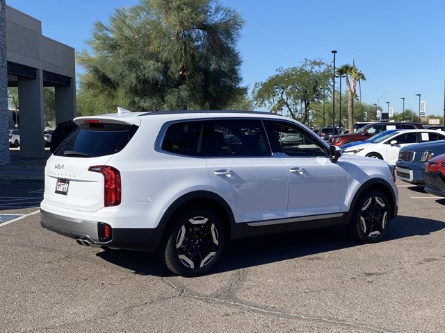 2025 Kia Telluride S Image 5 of 34