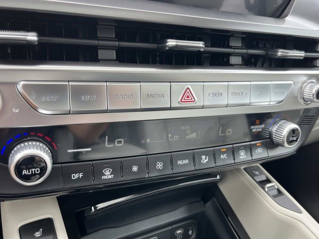 2025 Kia Telluride S Image 19 of 37