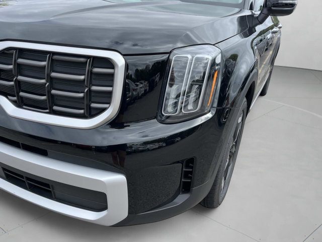 2025 Kia Telluride S Image 28 of 37