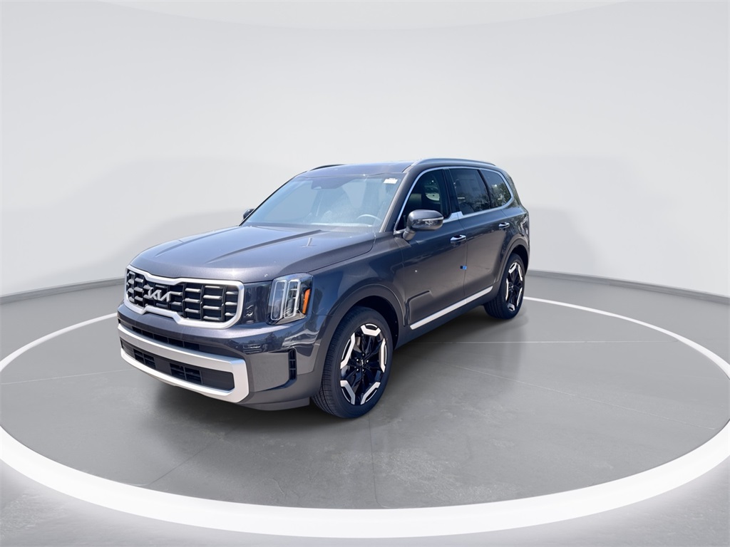 Vehicle image 1 of 32
