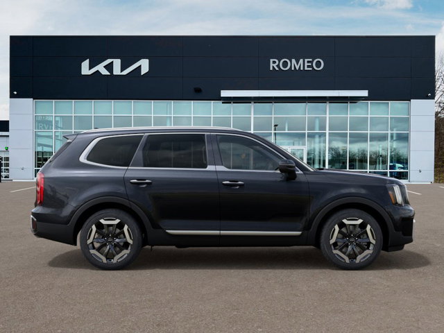 Vehicle image 6 of 27