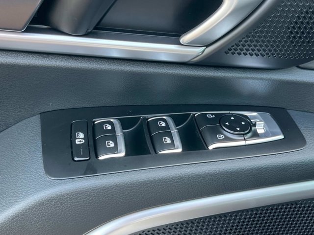 2025 Kia Telluride S Image 30 of 33
