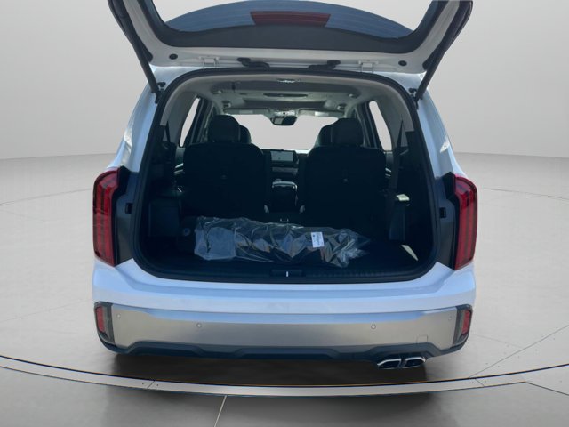 2025 Kia Telluride S Image 10 of 33