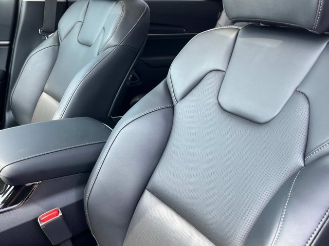 2025 Kia Telluride S Image 12 of 33