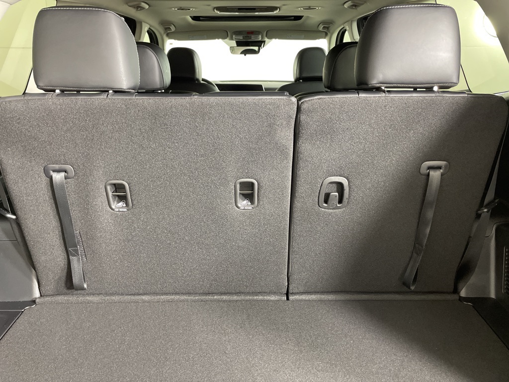 2025 Kia Telluride S Image 13 of 44