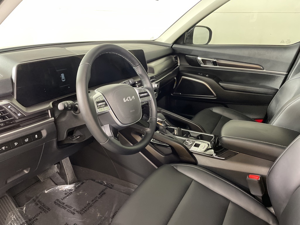 2025 Kia Telluride S Image 21 of 44