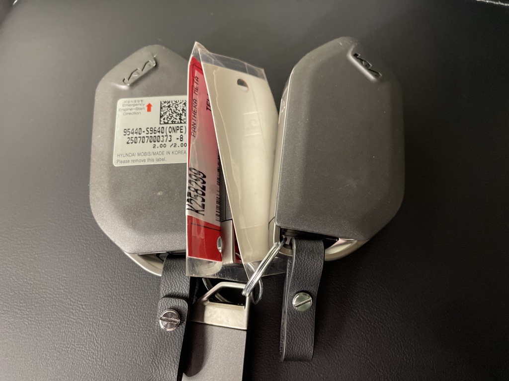 2025 Kia Telluride S Image 34 of 44