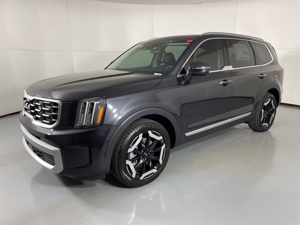 2025 Kia Telluride S Image 1 of 44