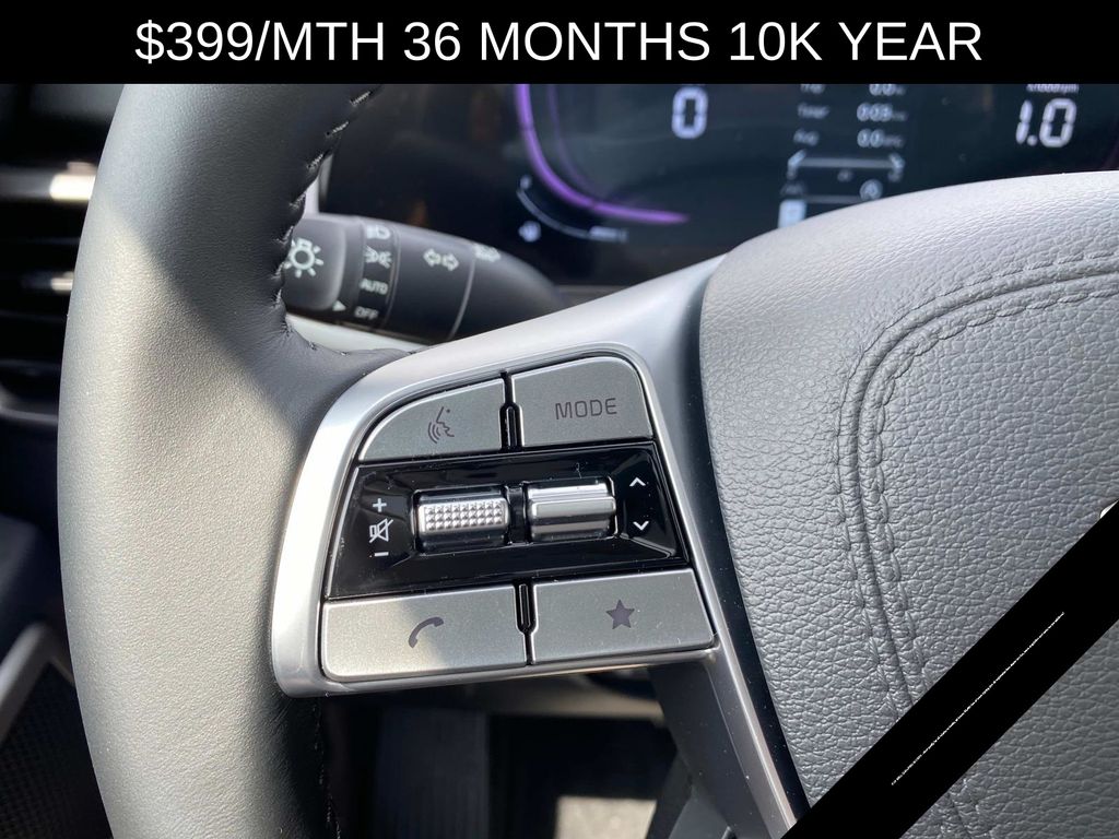 Vehicle image 12 of 17