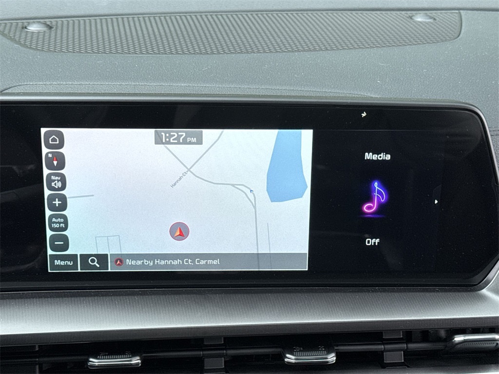 Vehicle image 19 of 33