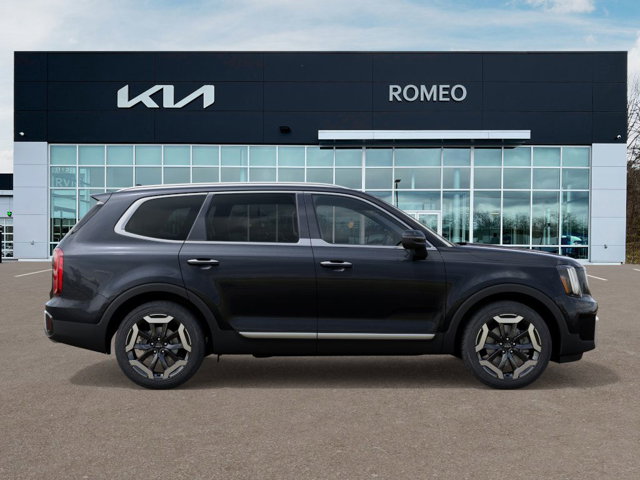 Vehicle image 6 of 27