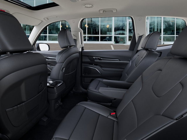 Vehicle image 19 of 27