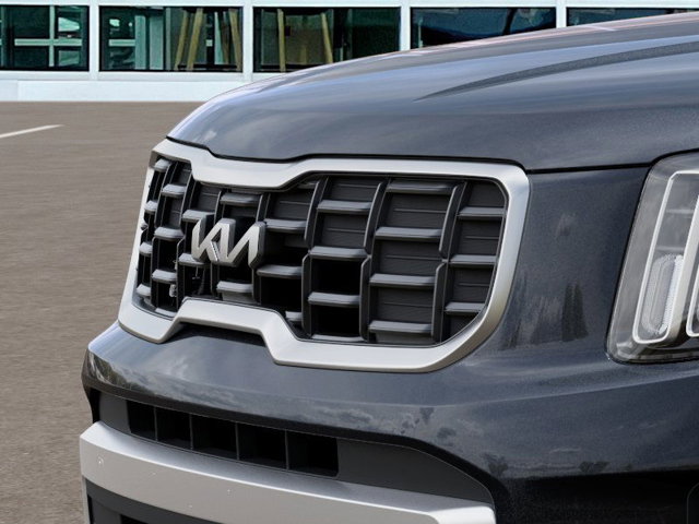 Vehicle image 14 of 27