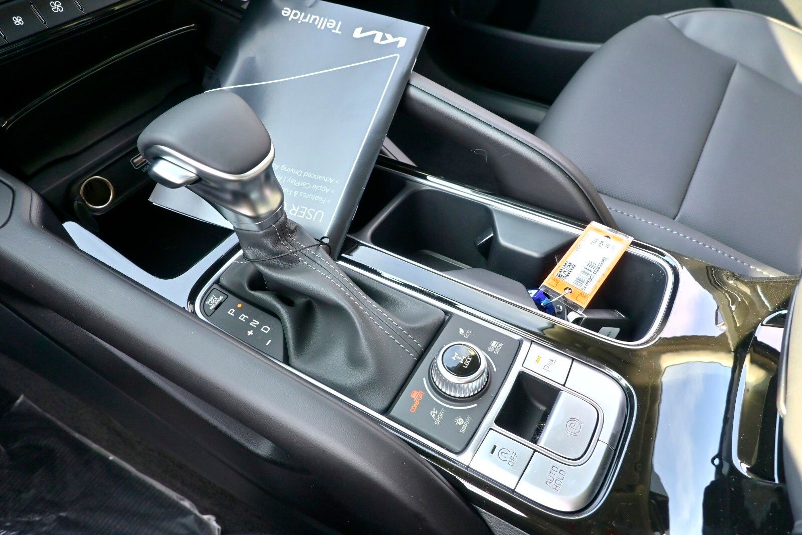 2025 Kia Telluride S Image 20 of 35