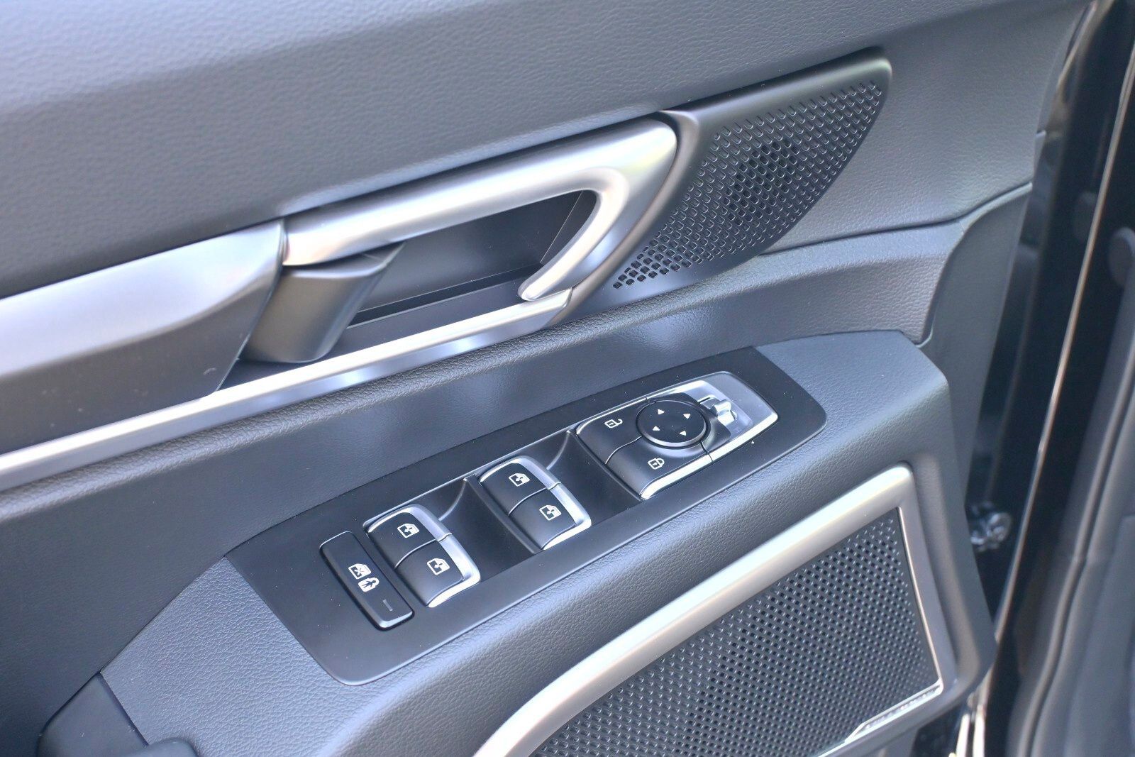 2025 Kia Telluride S Image 21 of 35