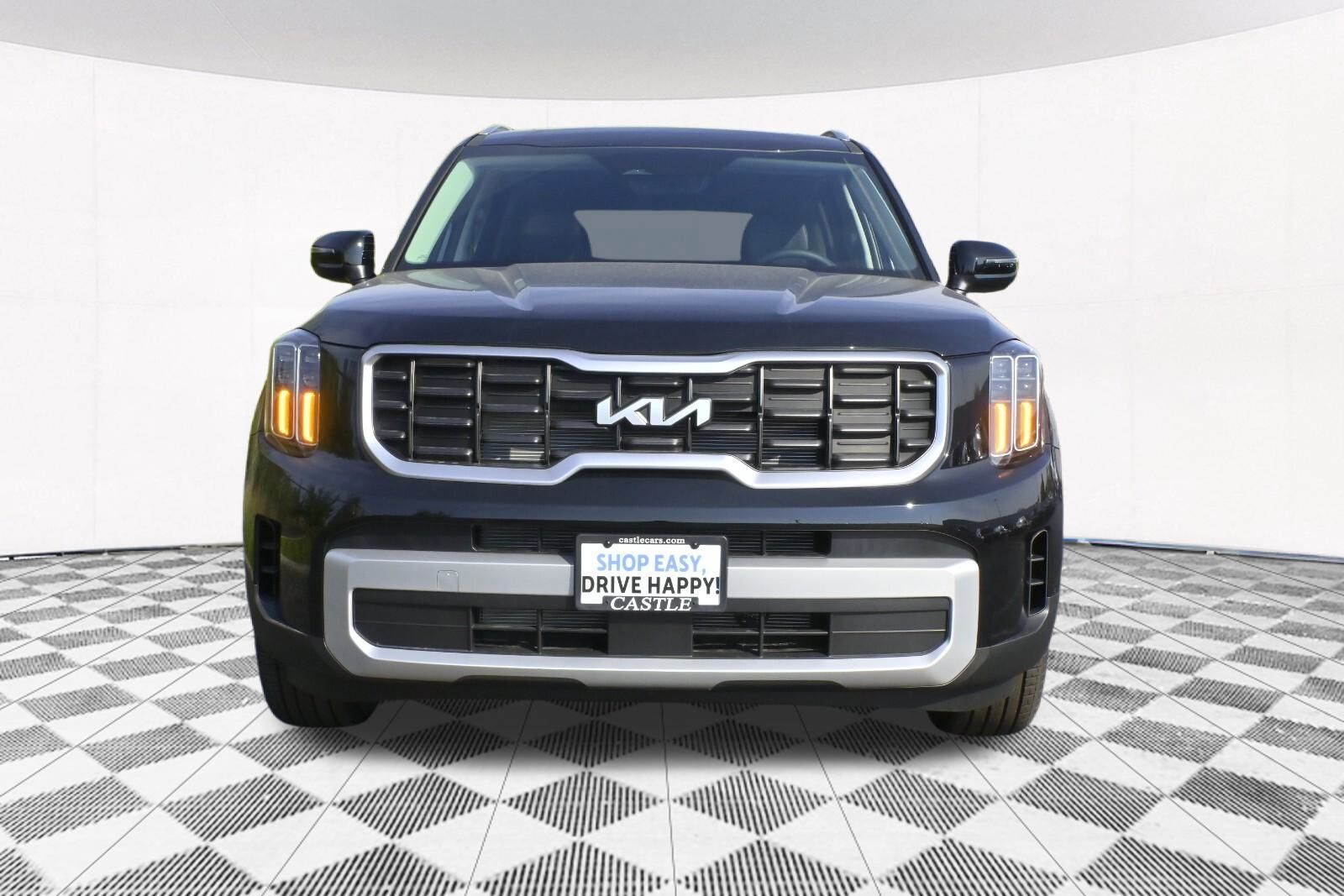 2025 Kia Telluride S Image 3 of 35