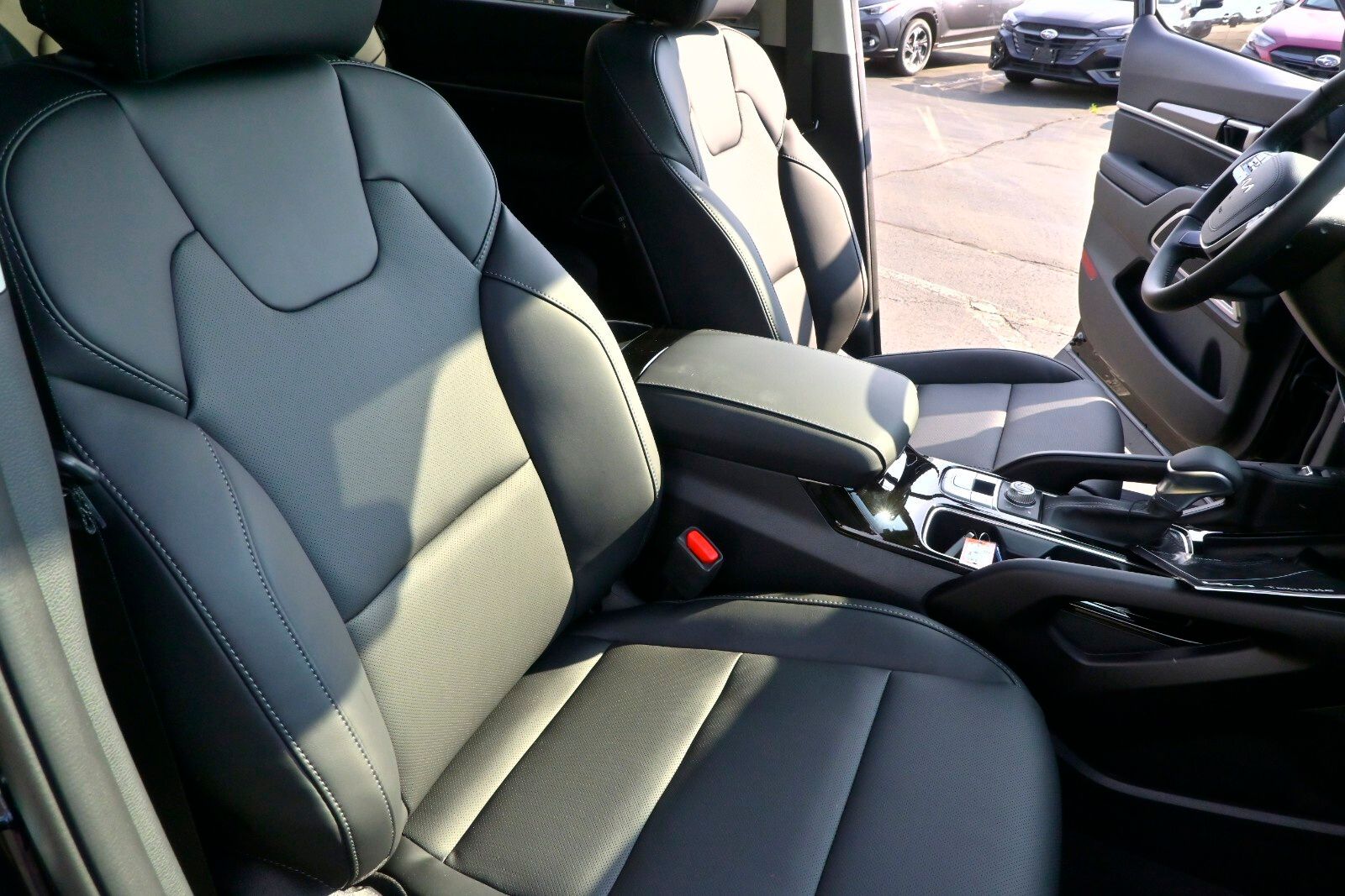 2025 Kia Telluride S Image 12 of 35