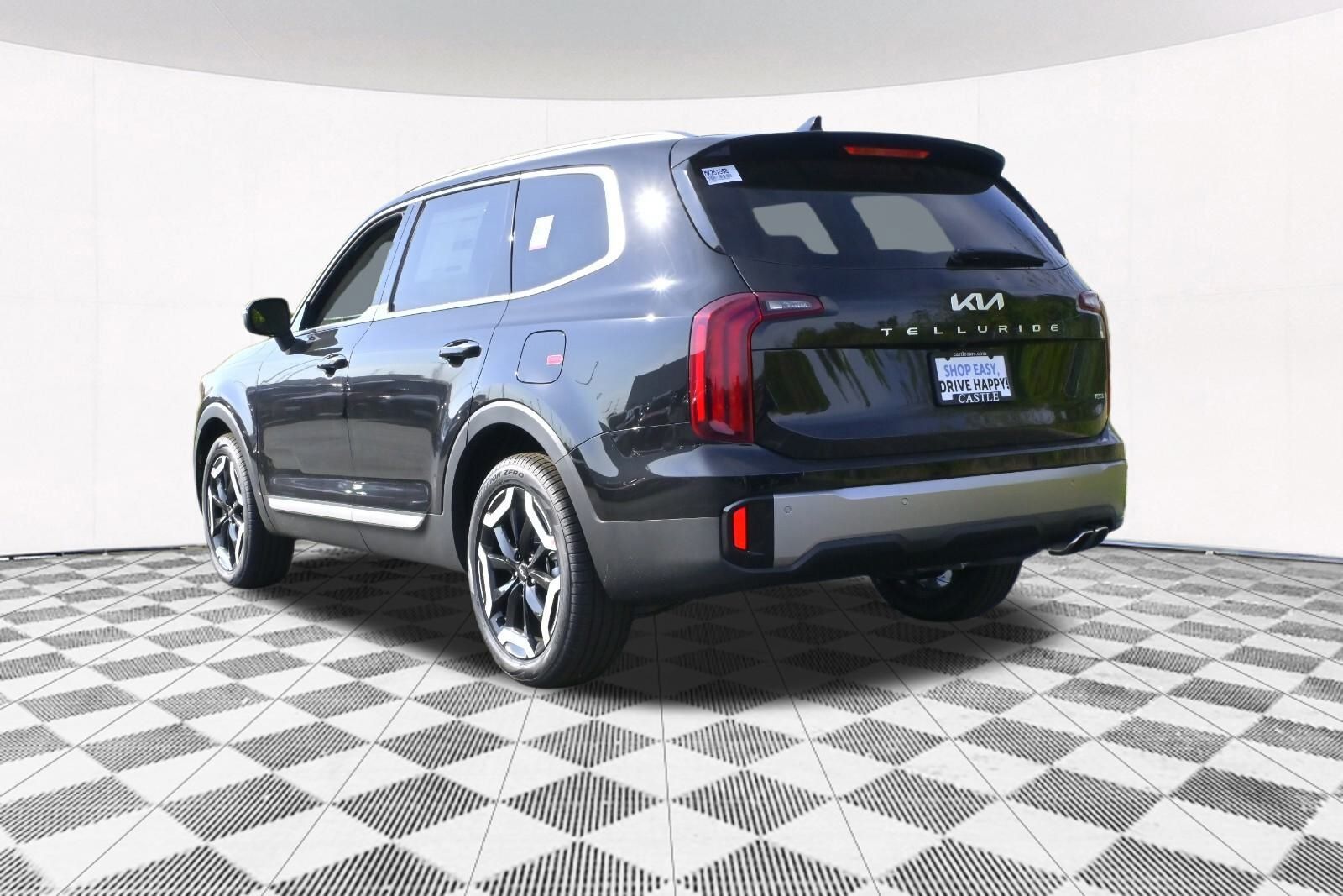 2025 Kia Telluride S Image 6 of 35