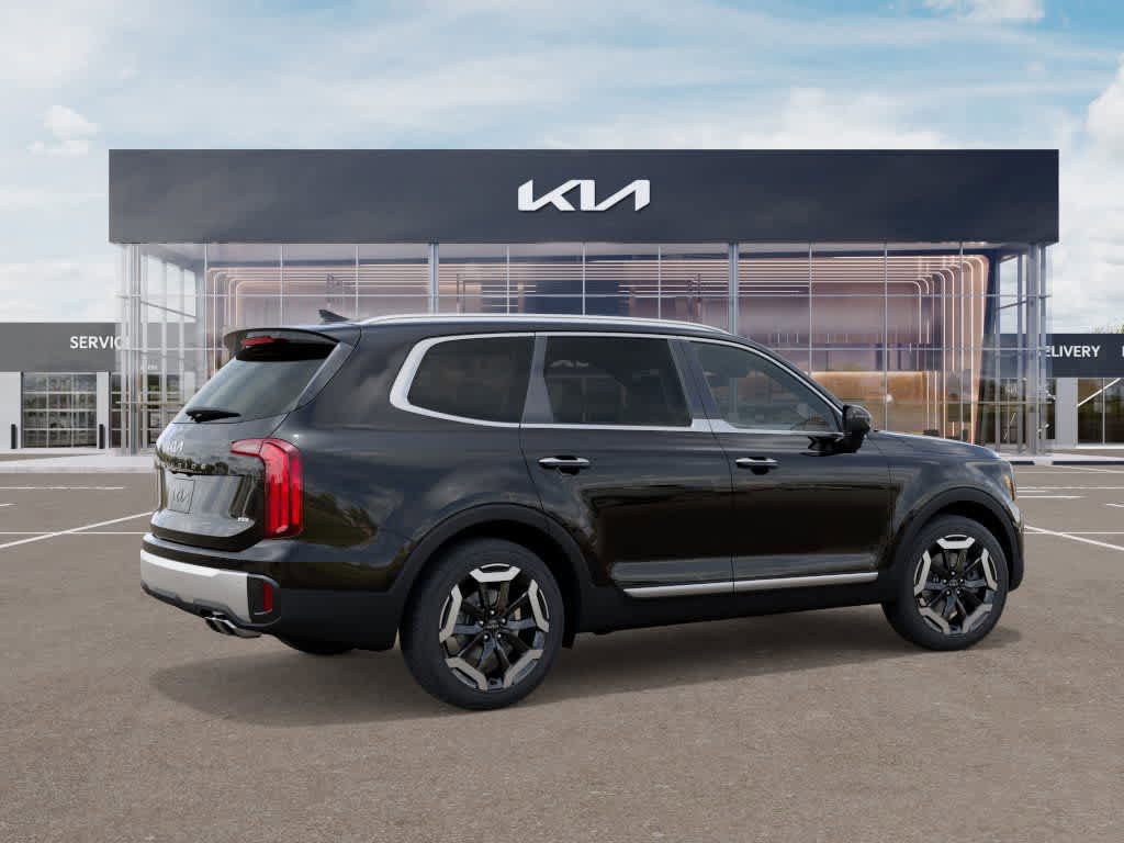 Vehicle image 7 of 27