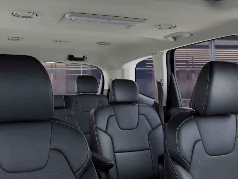 Vehicle image 16 of 27