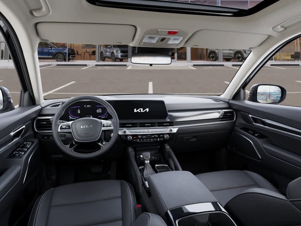 Vehicle image 18 of 27
