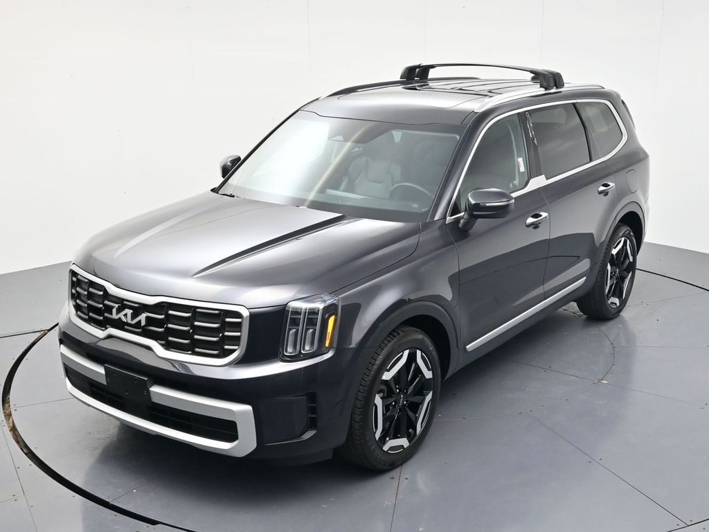 2025 Kia Telluride S Image 1 of 62