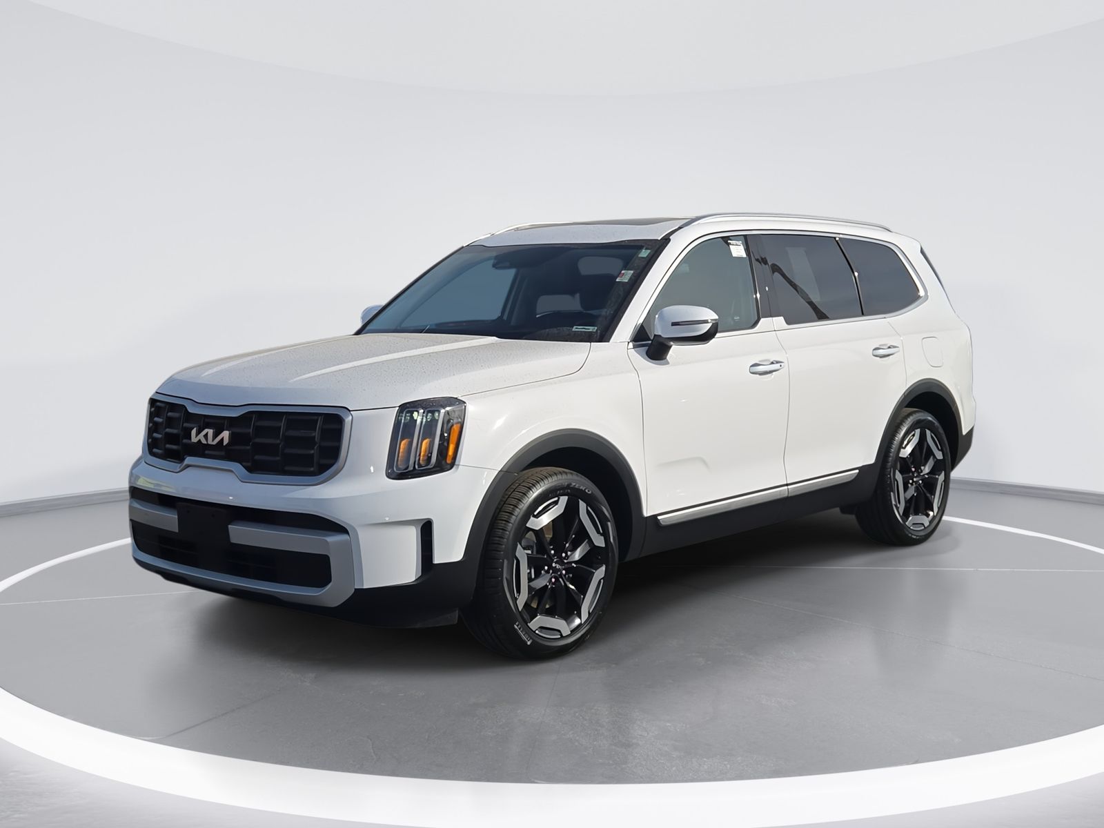 2025 Kia Telluride S Image 1 of 26