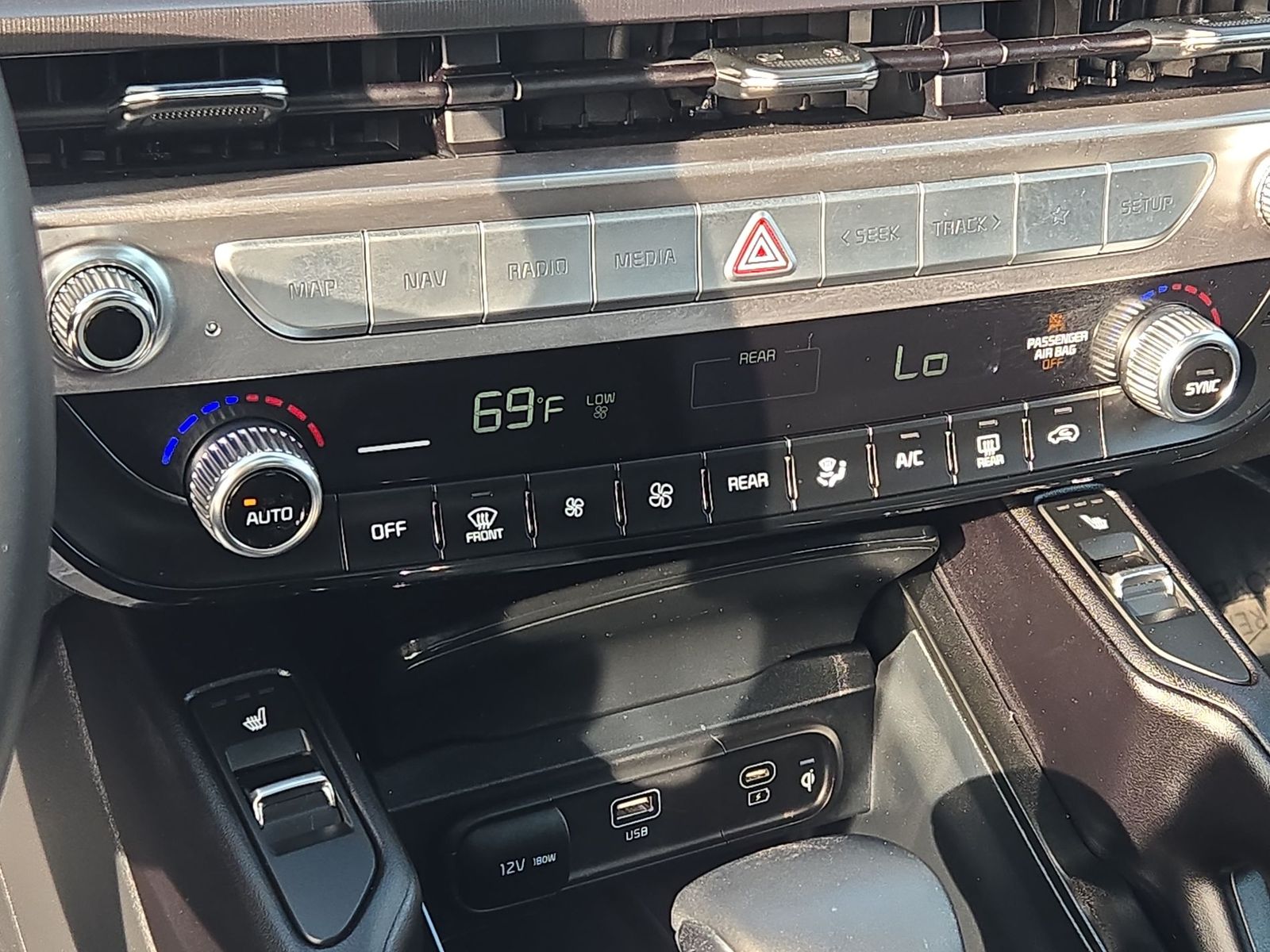 2025 Kia Telluride S Image 20 of 26